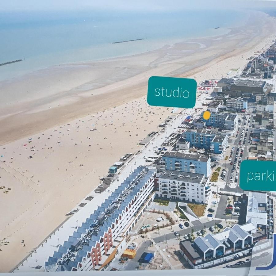 Studio Vue Mer Au Coeur De Malo Les Bains Pieds Dans L Eau Dunkirk Екстериор снимка